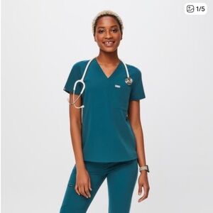 Figs Caribbean blue scrub set